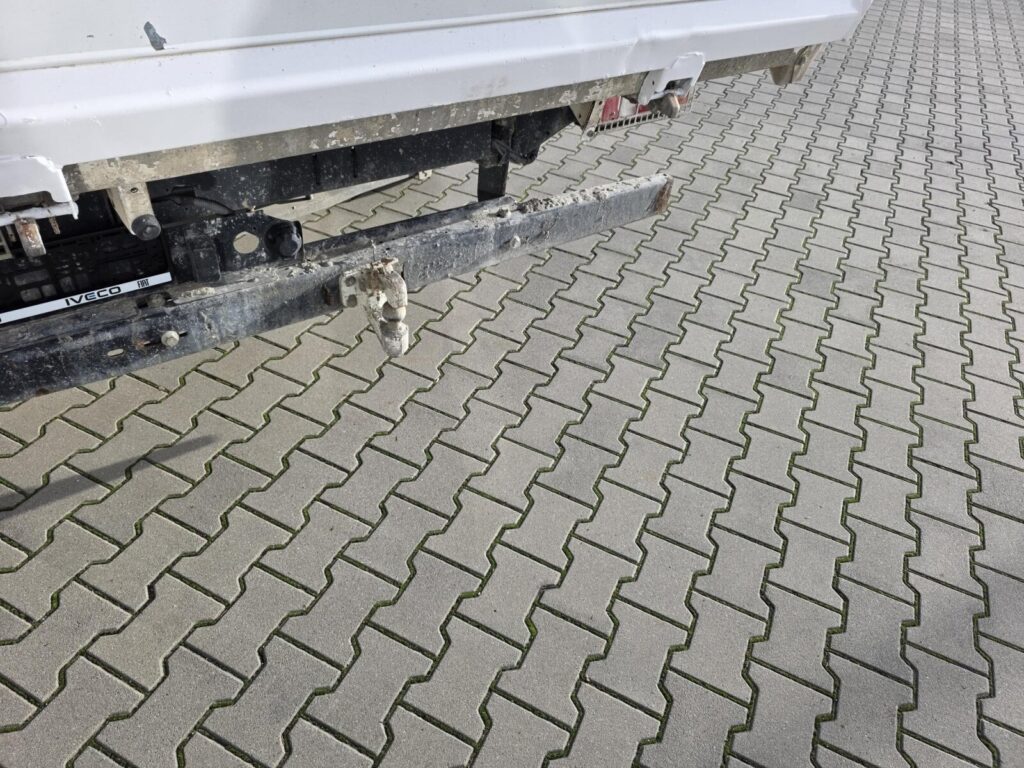 ZCFCE35B90D697678 (10)