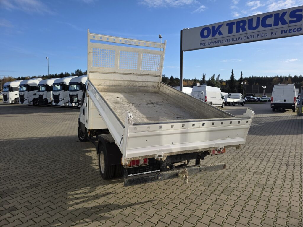 ZCFCE35B90D697678 (13)