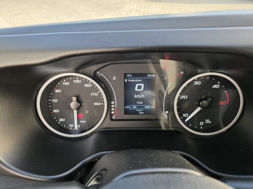 ZCFCE35B90D697678 (18)