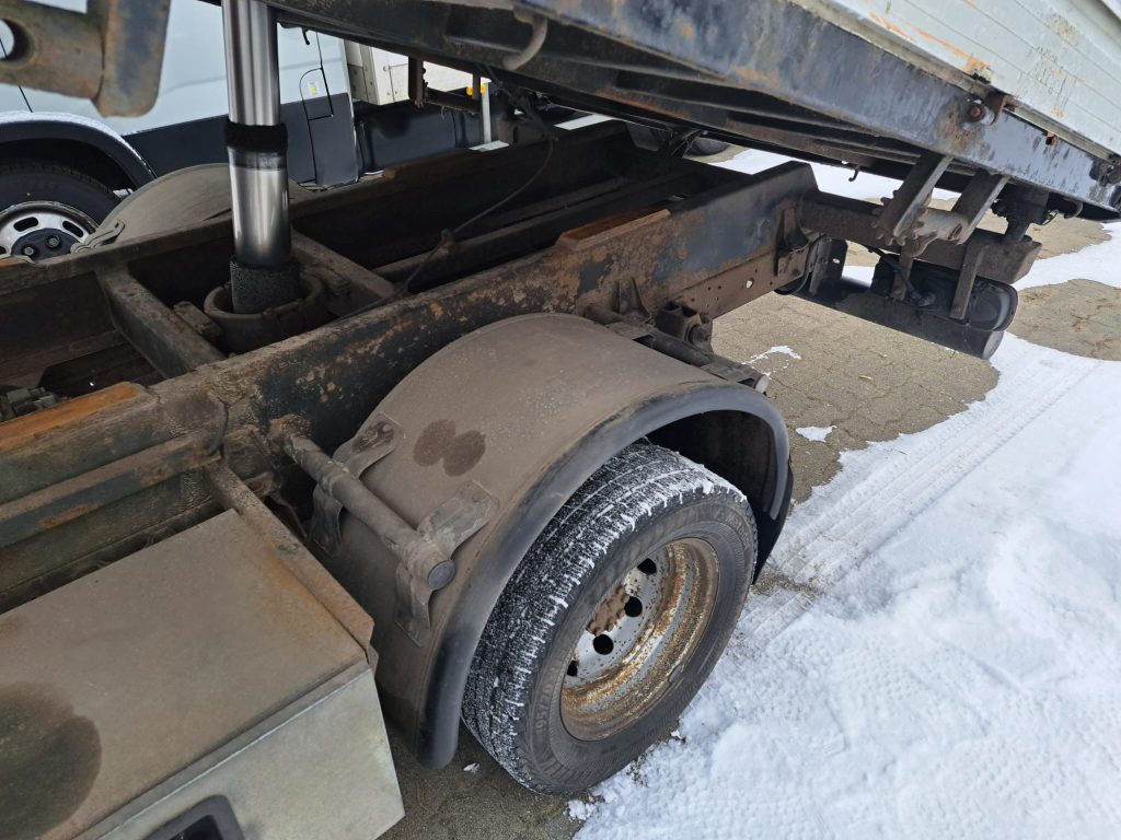 WhatsApp Image 2026-01-23 at 09.00.50