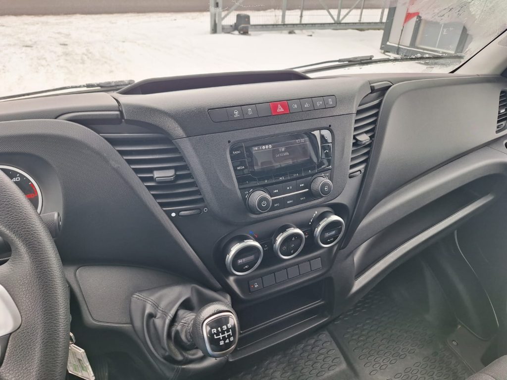 ZCFCE35B90D737631 (11)