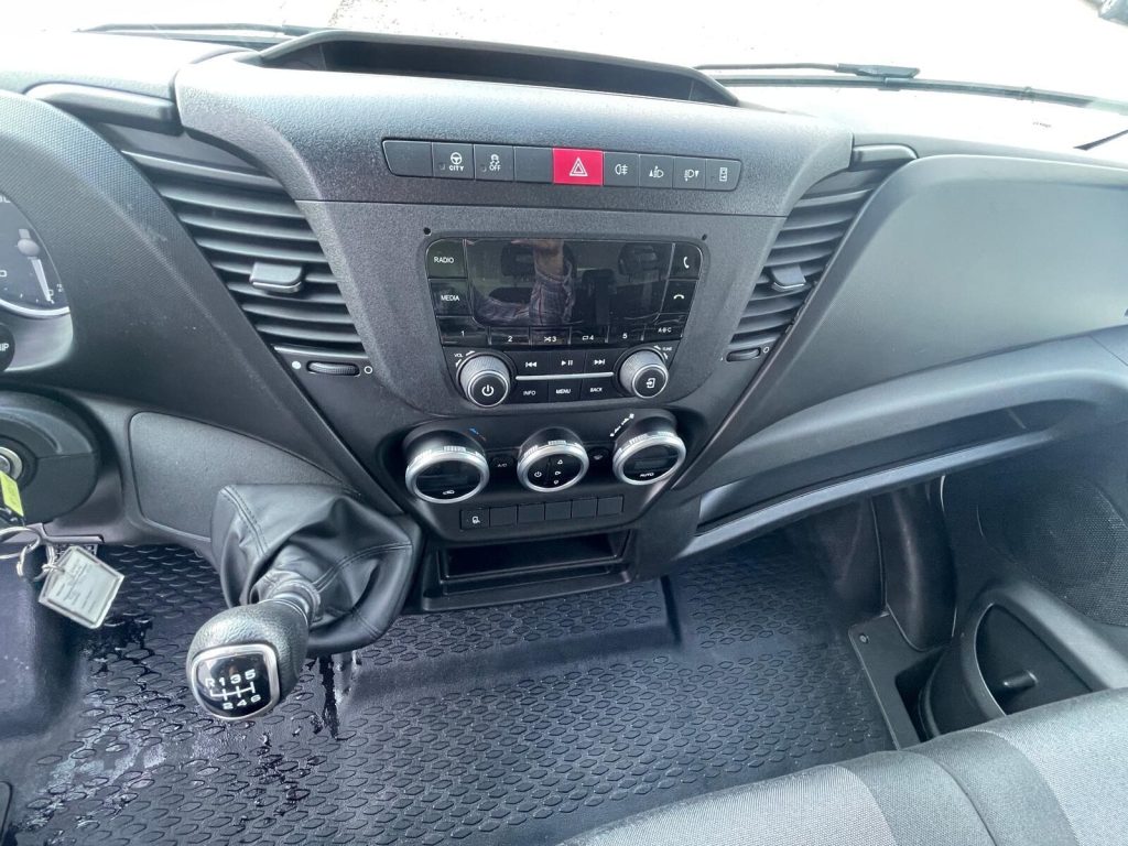 ZCFCE35B90D737631 (7)