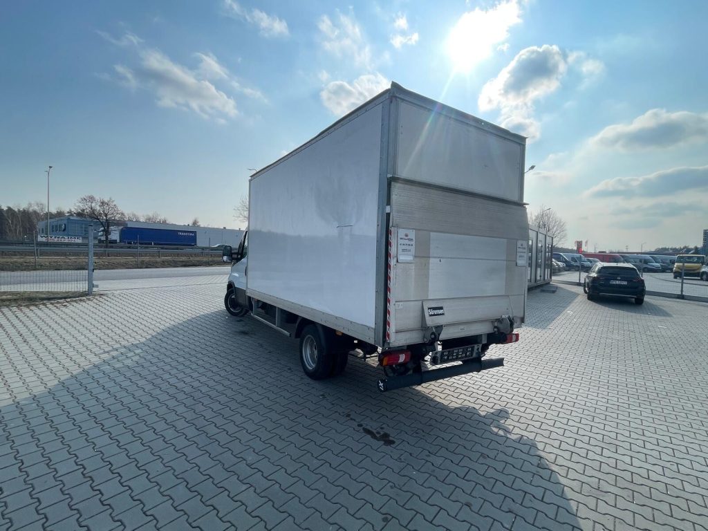 ZCFCE35B90D737631 (8)