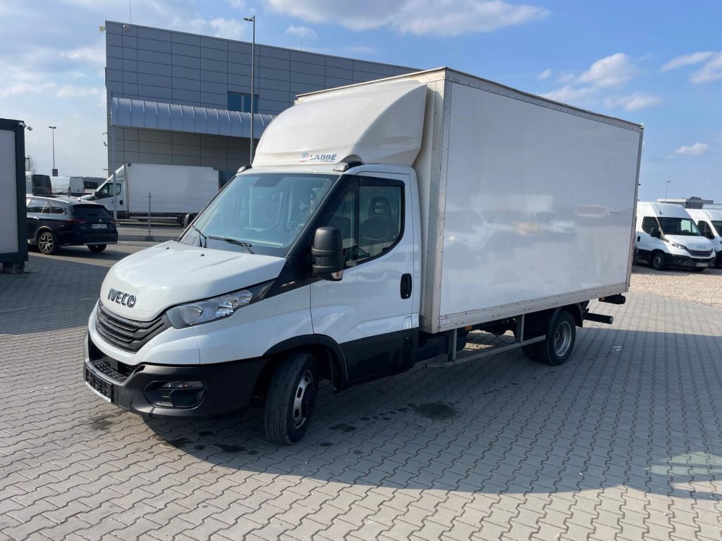 ZCFCE35B90D737631 (9)