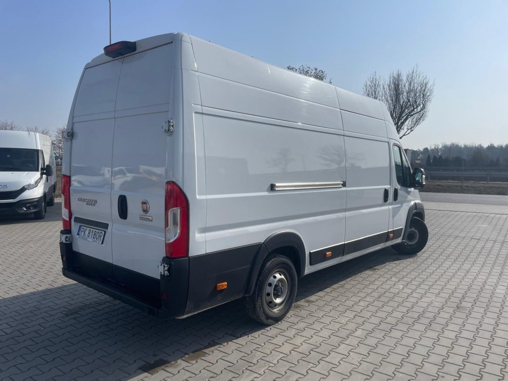 dMQeevEk597Qa1qV