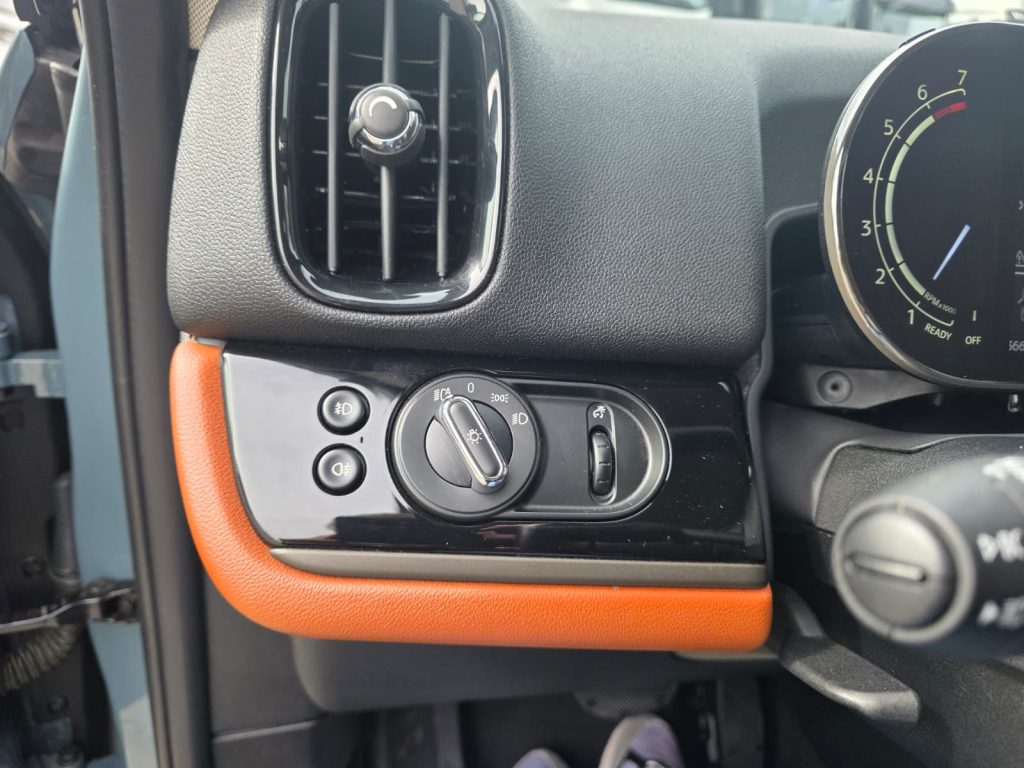 WhatsApp Image 2026-04-02 at 14.13.09 (11)