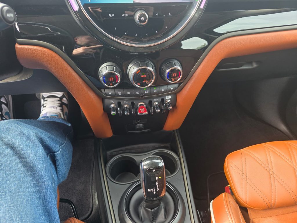 WhatsApp Image 2026-04-02 at 14.13.10 (2)