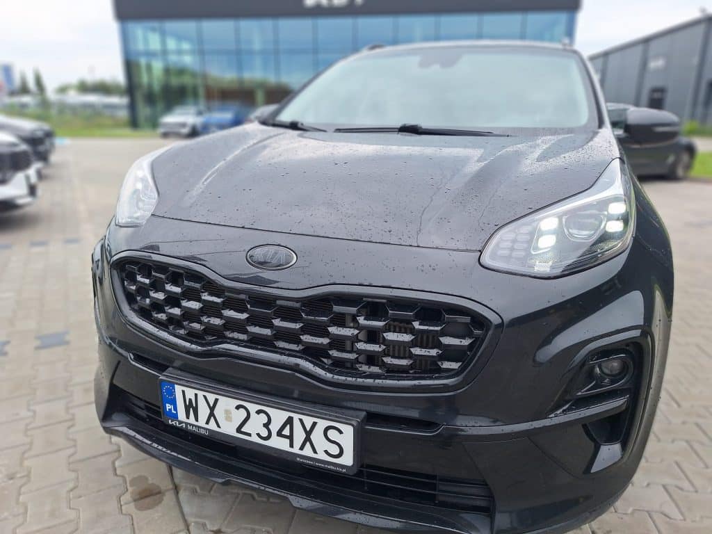 Kia Sportage 1.6 CRDI MHEV Black Edition – używany osobowy SUV, licznik przebiegu | UNI-TRUCK