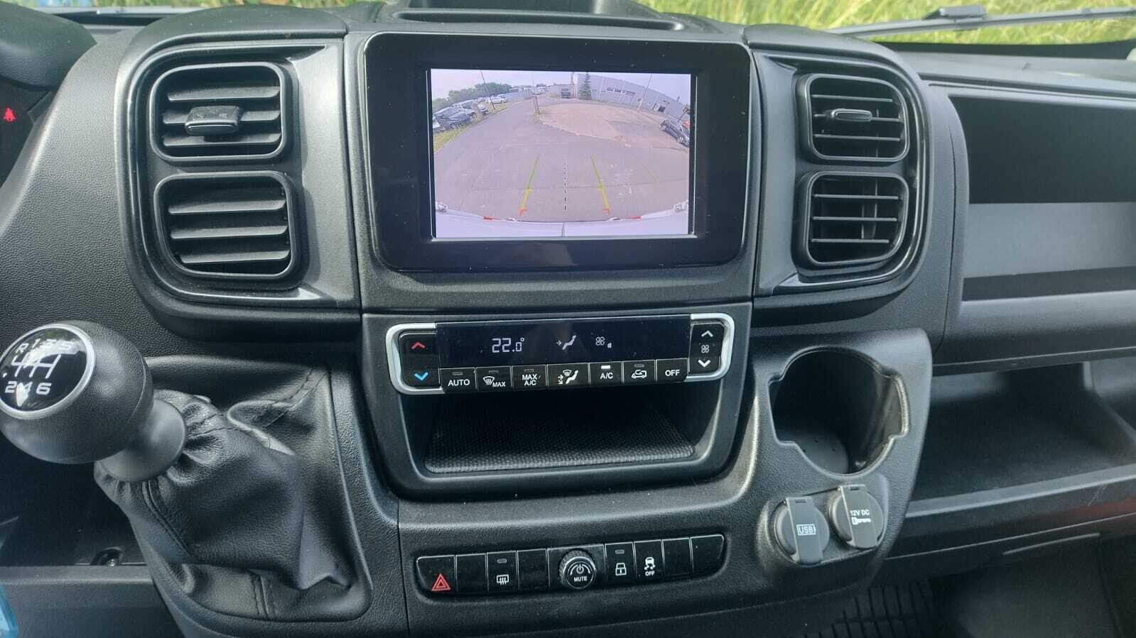 BgHYyvHUA7pdMrom