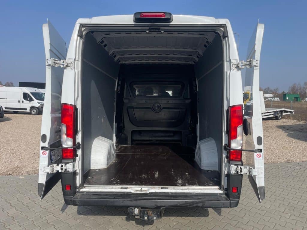Fiat Ducato L4H2 BRYGADÓWKA niski przebieg 7 miejsc 51420 km – używany pojazd UNI-TRUCK, zdjęcie 13