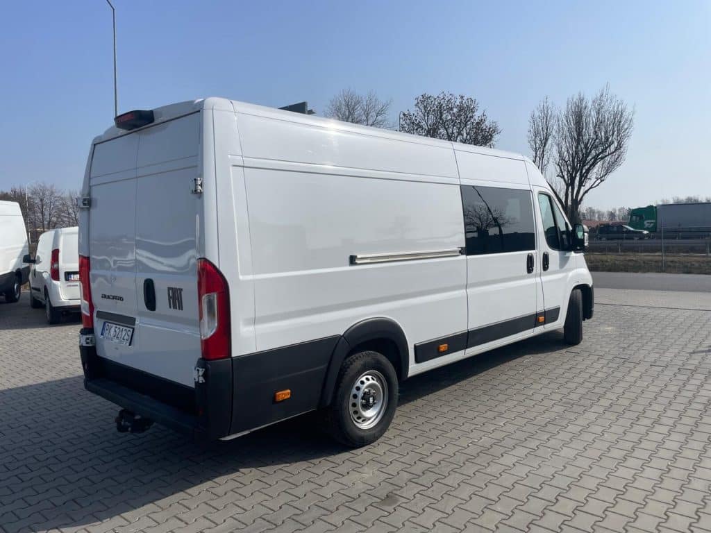 Fiat Ducato L4H2 BRYGADÓWKA niski przebieg 7 miejsc 51420 km – używany pojazd UNI-TRUCK, zdjęcie 20