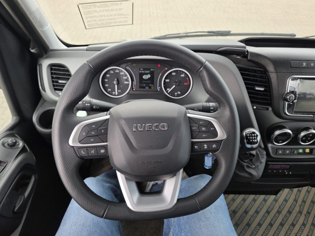 70ka hds (11)