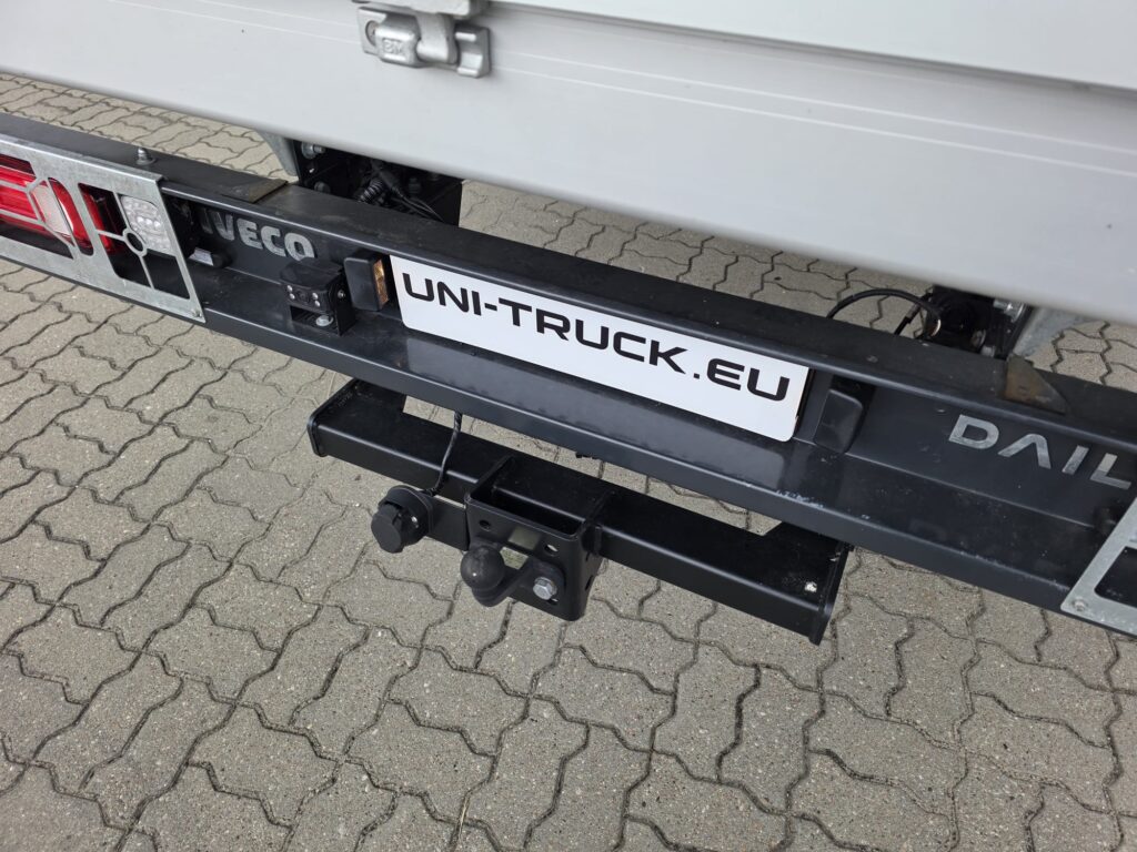 70ka hds (23)