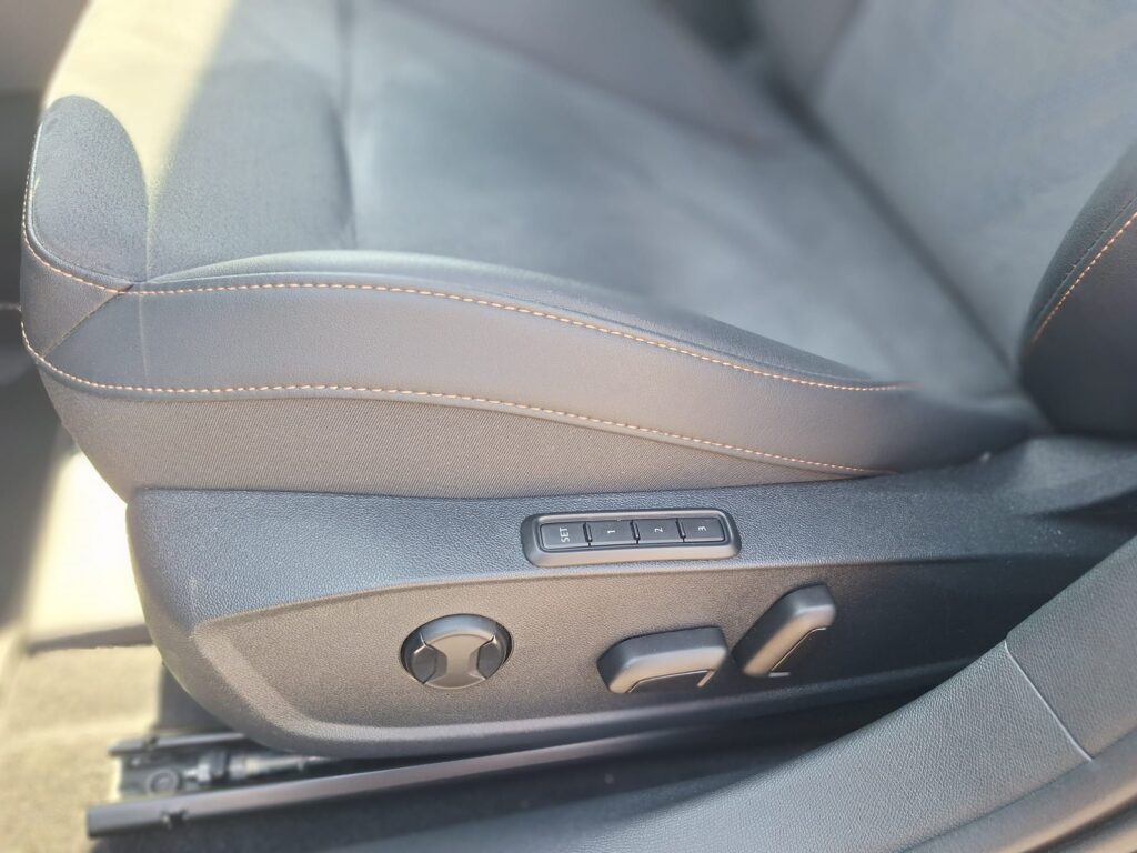 CUPRA (16)