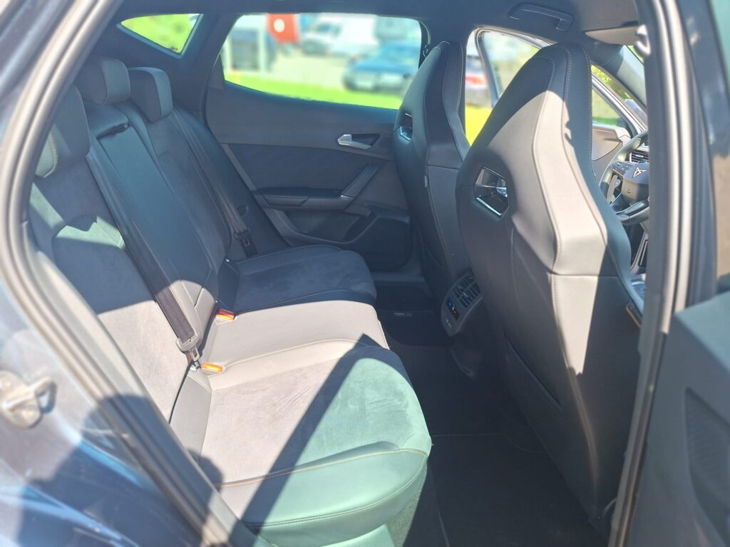 CUPRA (24)