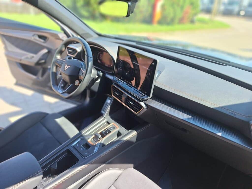 CUPRA (27)