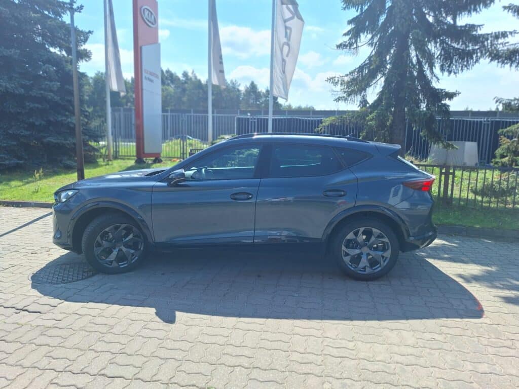 CUPRA (30)