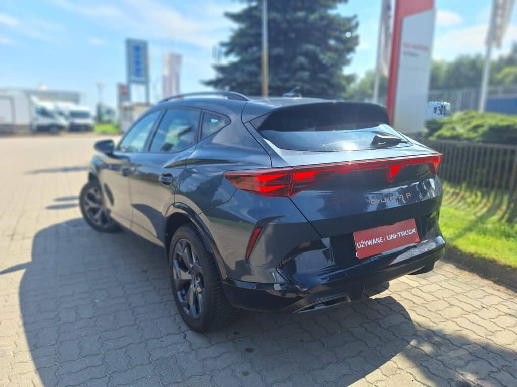 CUPRA (31)