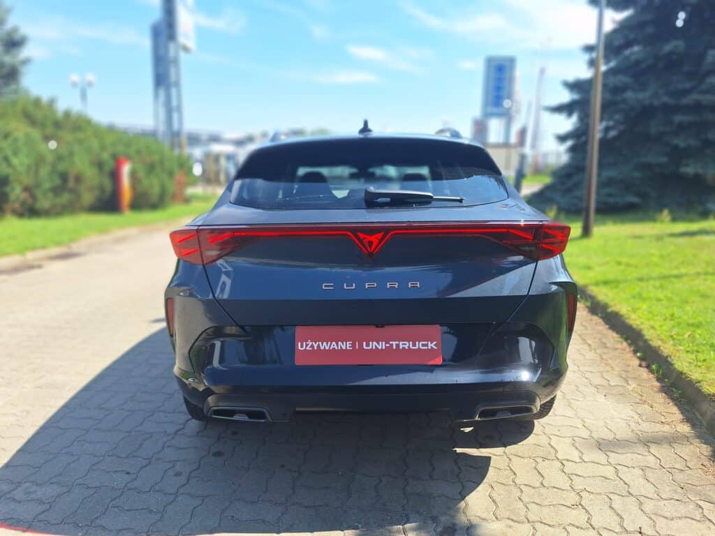 CUPRA (32)