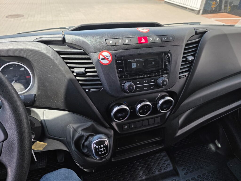 WPR8819V (4)