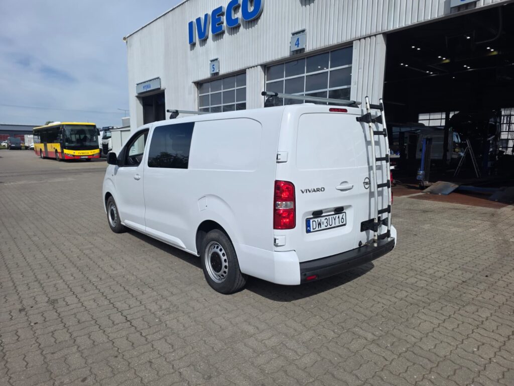 vivaro (13)