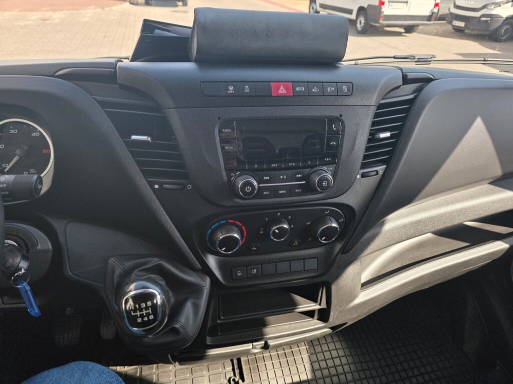 ga758hs (14)