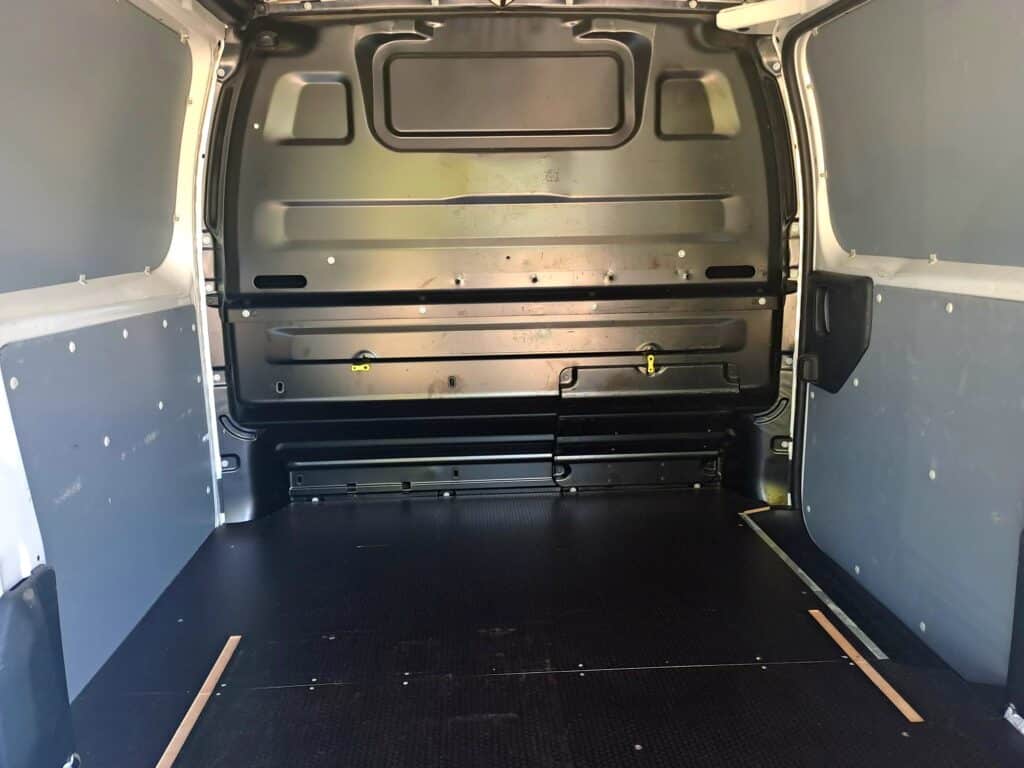 vivaro (15)