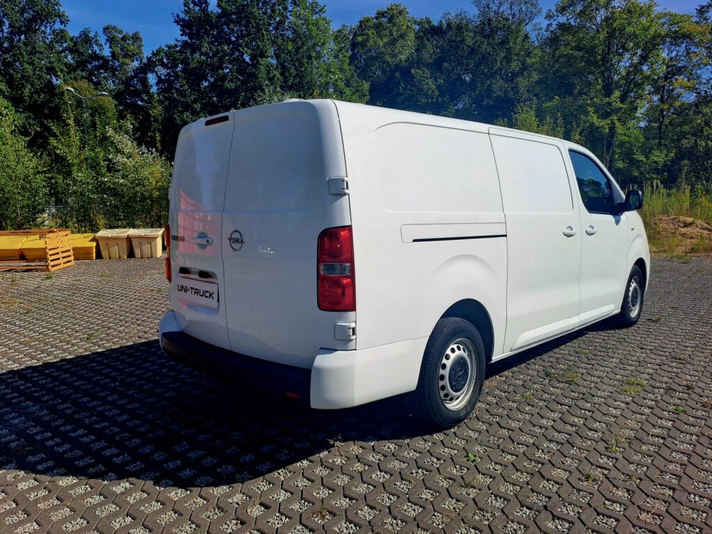 vivaro (4)